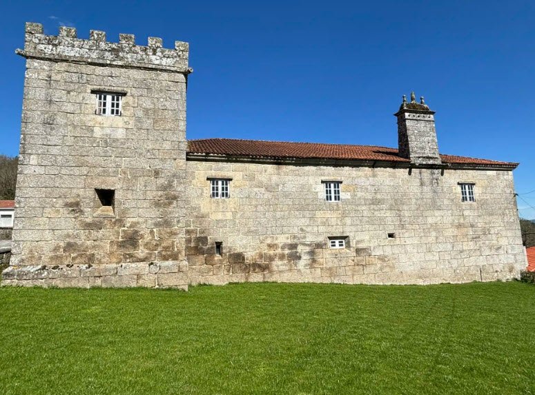 Pazo de San Pedro de Bembibre, Spain